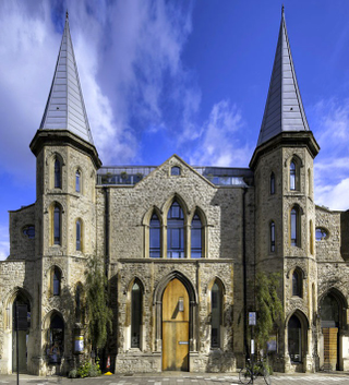 Illustration for article titled Beautiful Churches That Have Been Converted into Secular Buildings